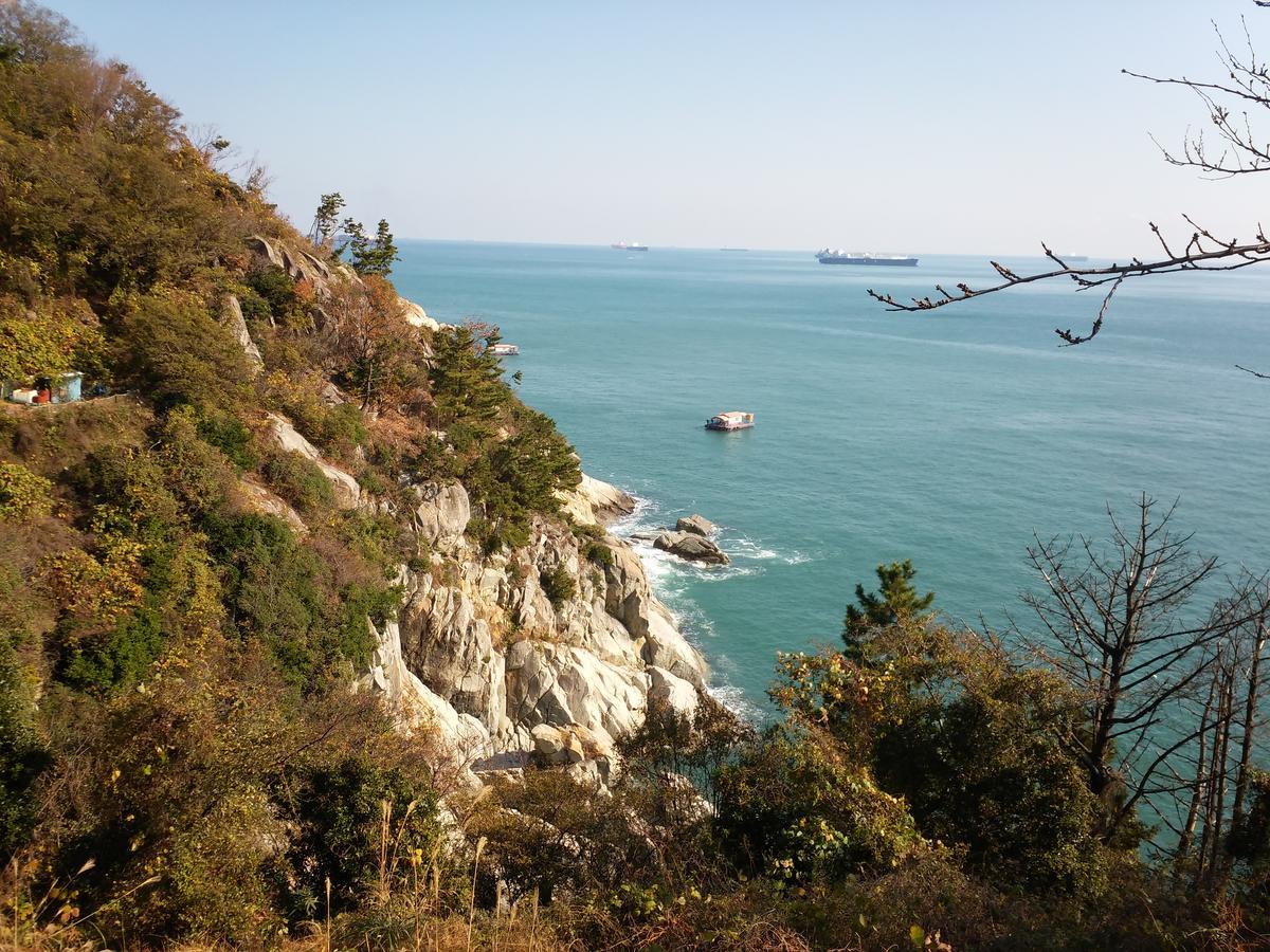 Sodong Geoje Jangseungpo Lighthouse Hotel מראה חיצוני תמונה